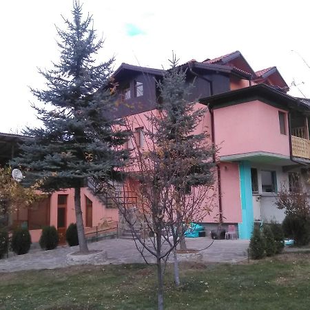 Villa Lilia 아프릴치 외부 사진